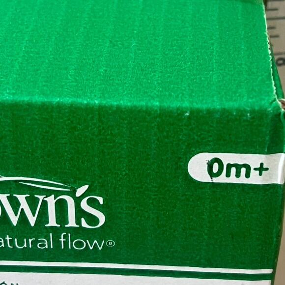 Dr Brown's Anti-Colic Narrow Glass Baby Bottles 0m+ Set of 4 8 oz 250 mL - Picture 4 of 9